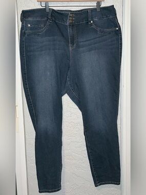 Torrid Super Stretch Jegging Skinny Jeans